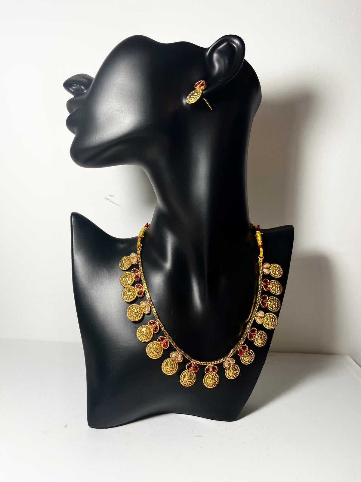 Elegant Golden Necklace and Earrings set