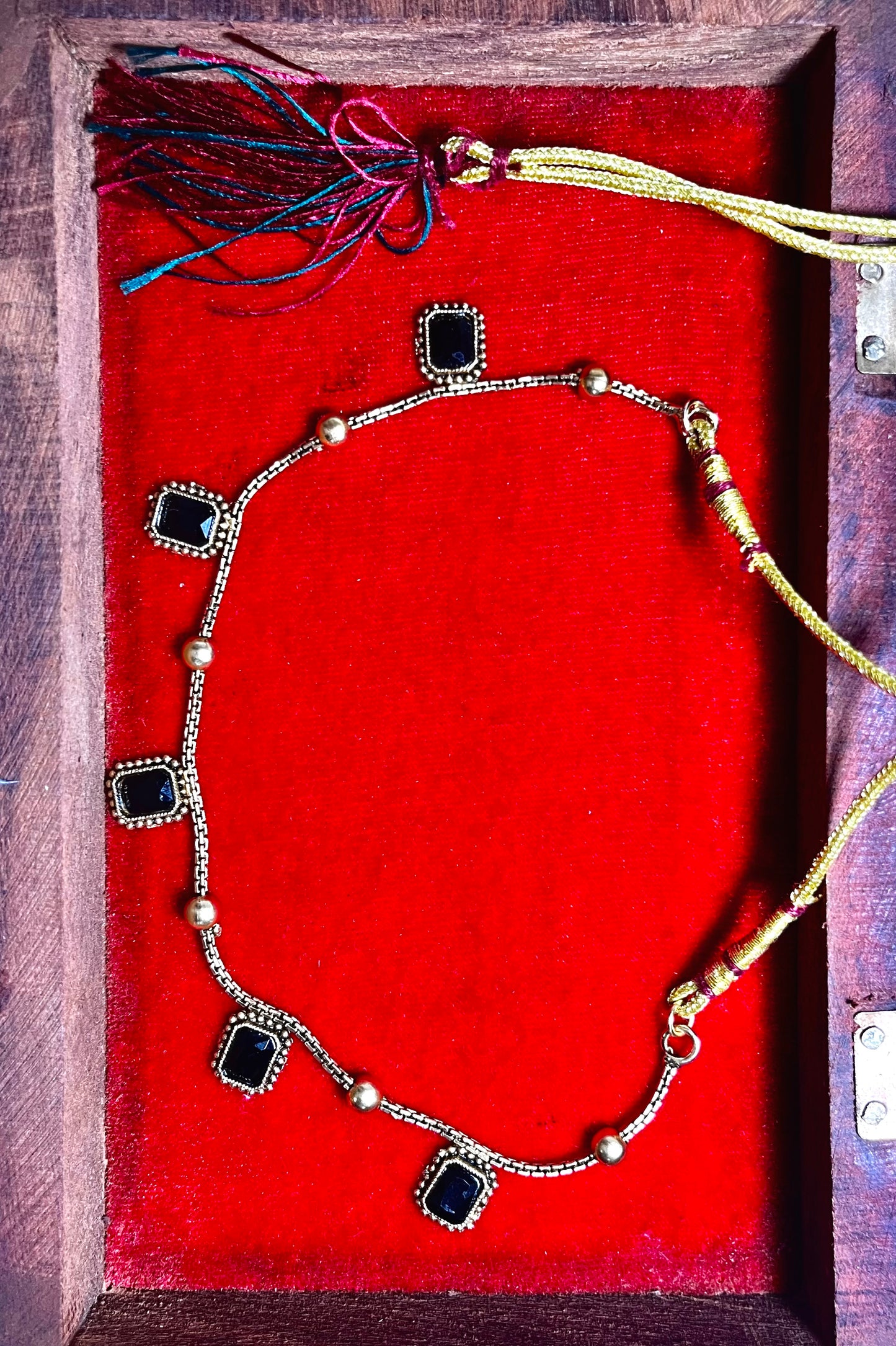 Gold and Black Stone Necklace Set