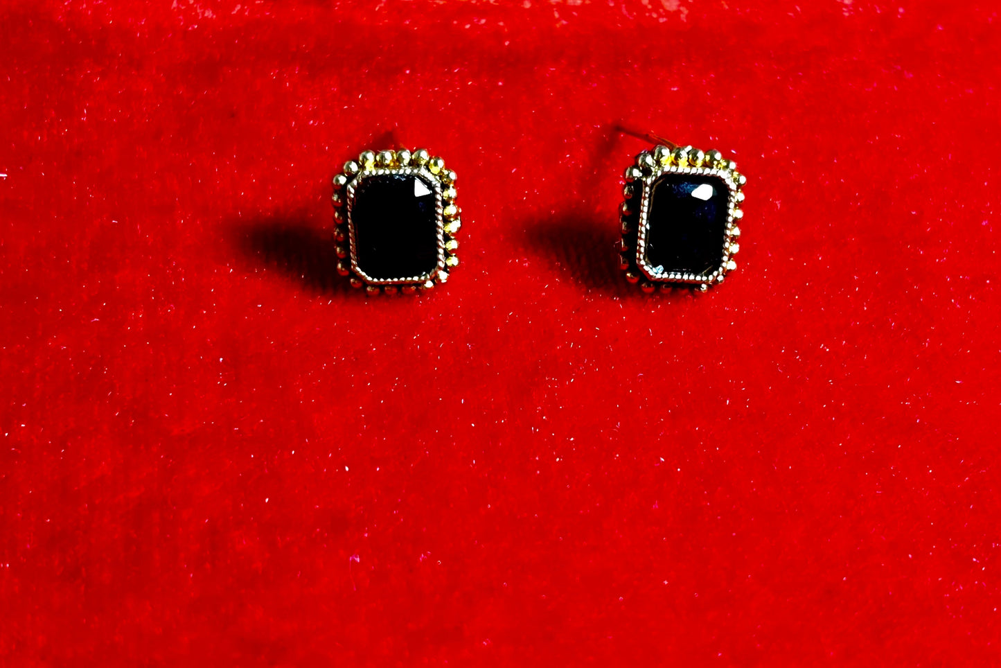 Gold and Black Stone Necklace Set